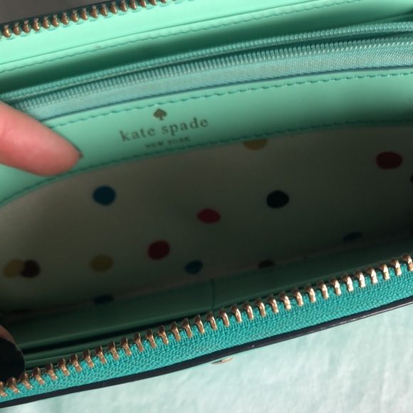 Teal Kate Spade Wallet - Not leather - Picture 4 of 4